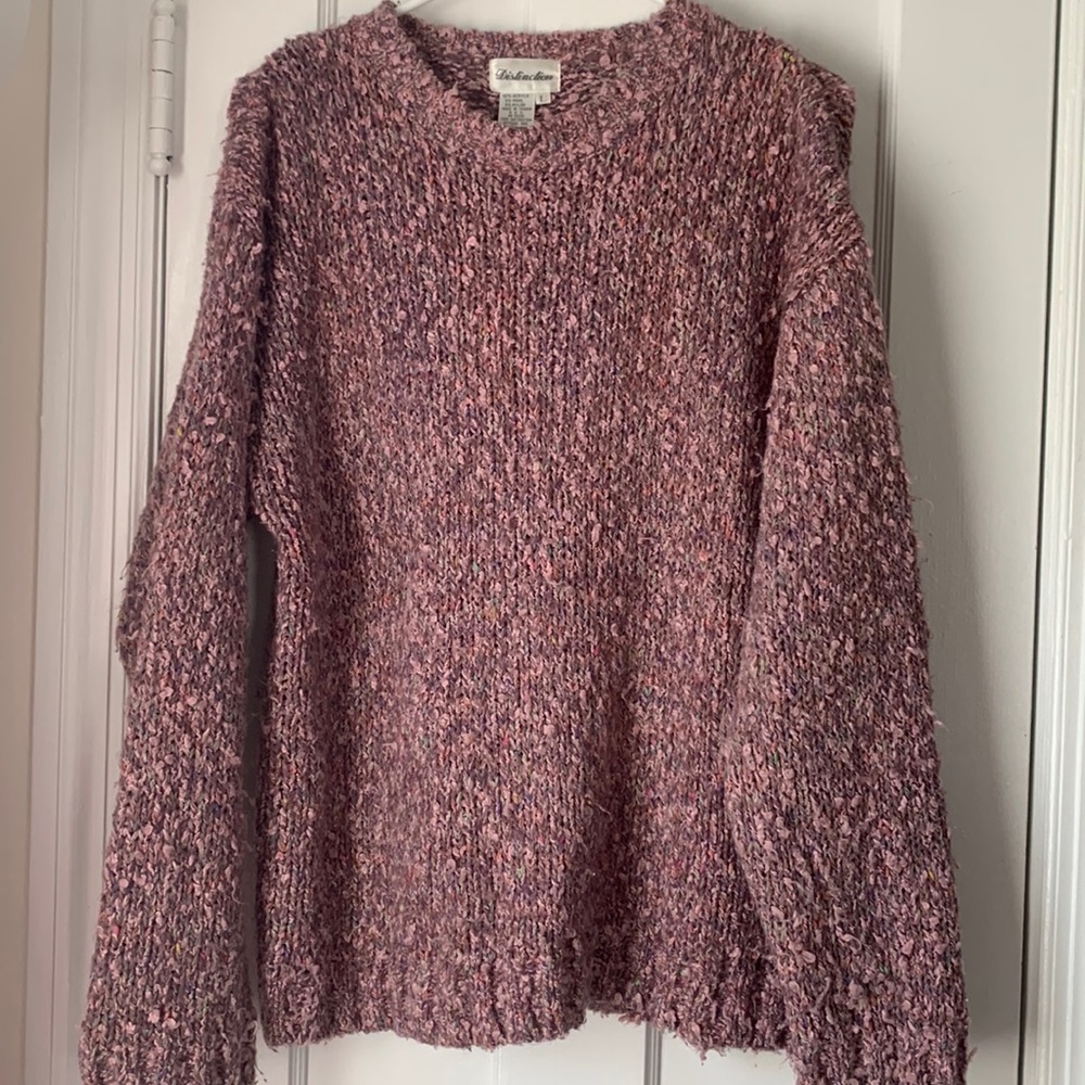Woman’s vintage distinction brand sweater size L